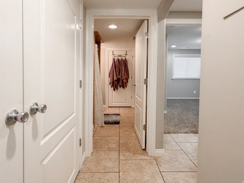 Tiny photo for 1087 BANBURY DR, Syracuse, UT 84075 (MLS # 2178168)