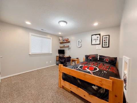Tiny photo for 1087 BANBURY DR, Syracuse, UT 84075 (MLS # 2178168)