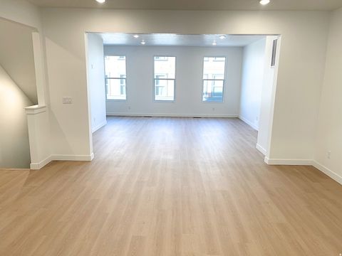 Tiny photo for 923 S MATHILDA DR #262, Saratoga Springs, UT 84045 (MLS # 2124868)