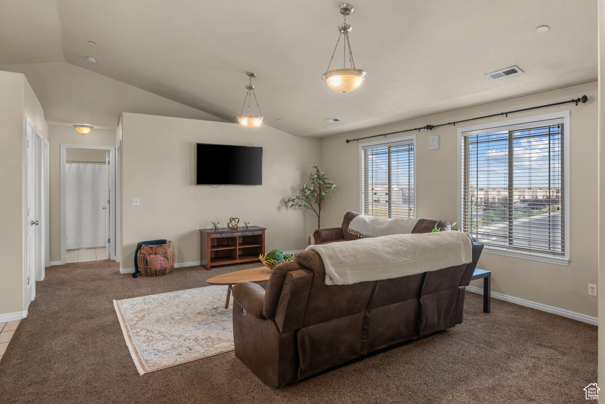 GATEWAY VILLAGE - Residential