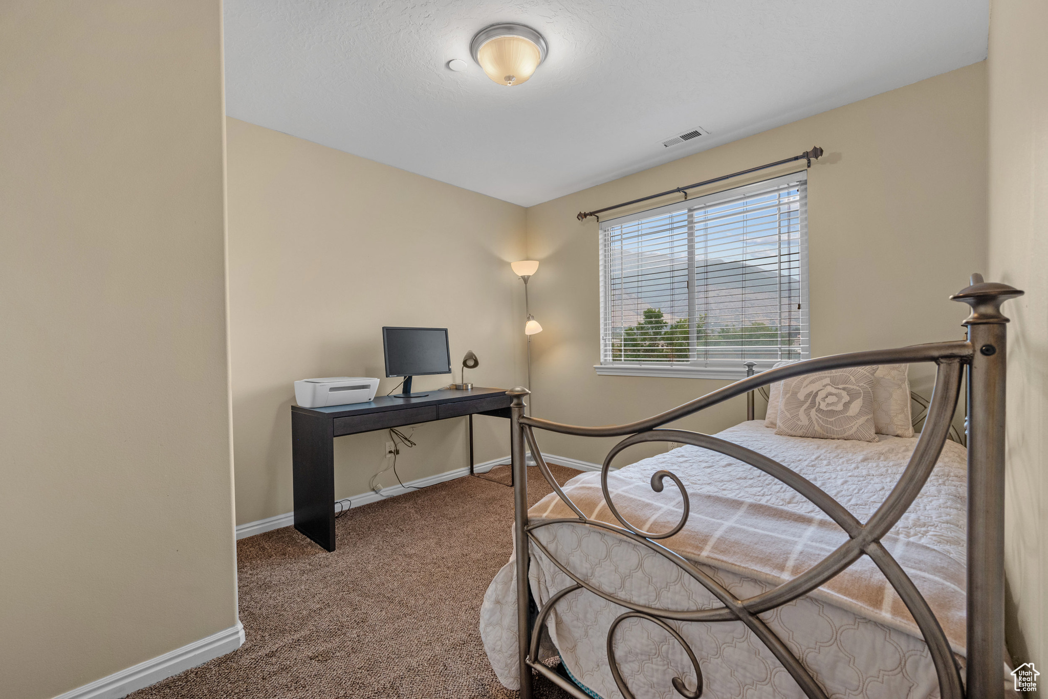GATEWAY VILLAGE - Residential