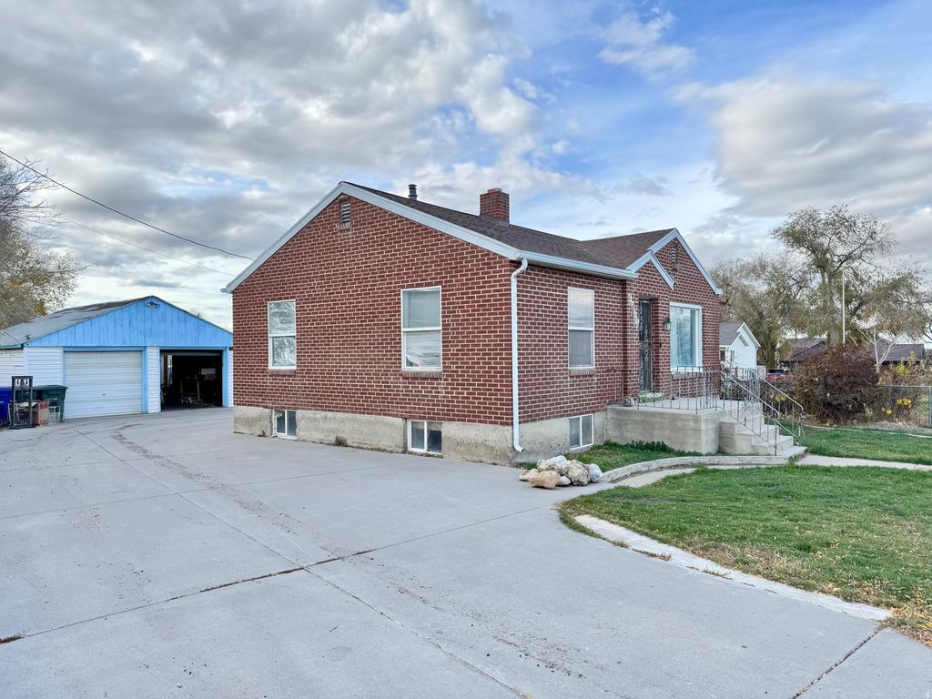 Photo of 3580 S 6400 W, West Valley City, UT 84128 (MLS # 2125147)