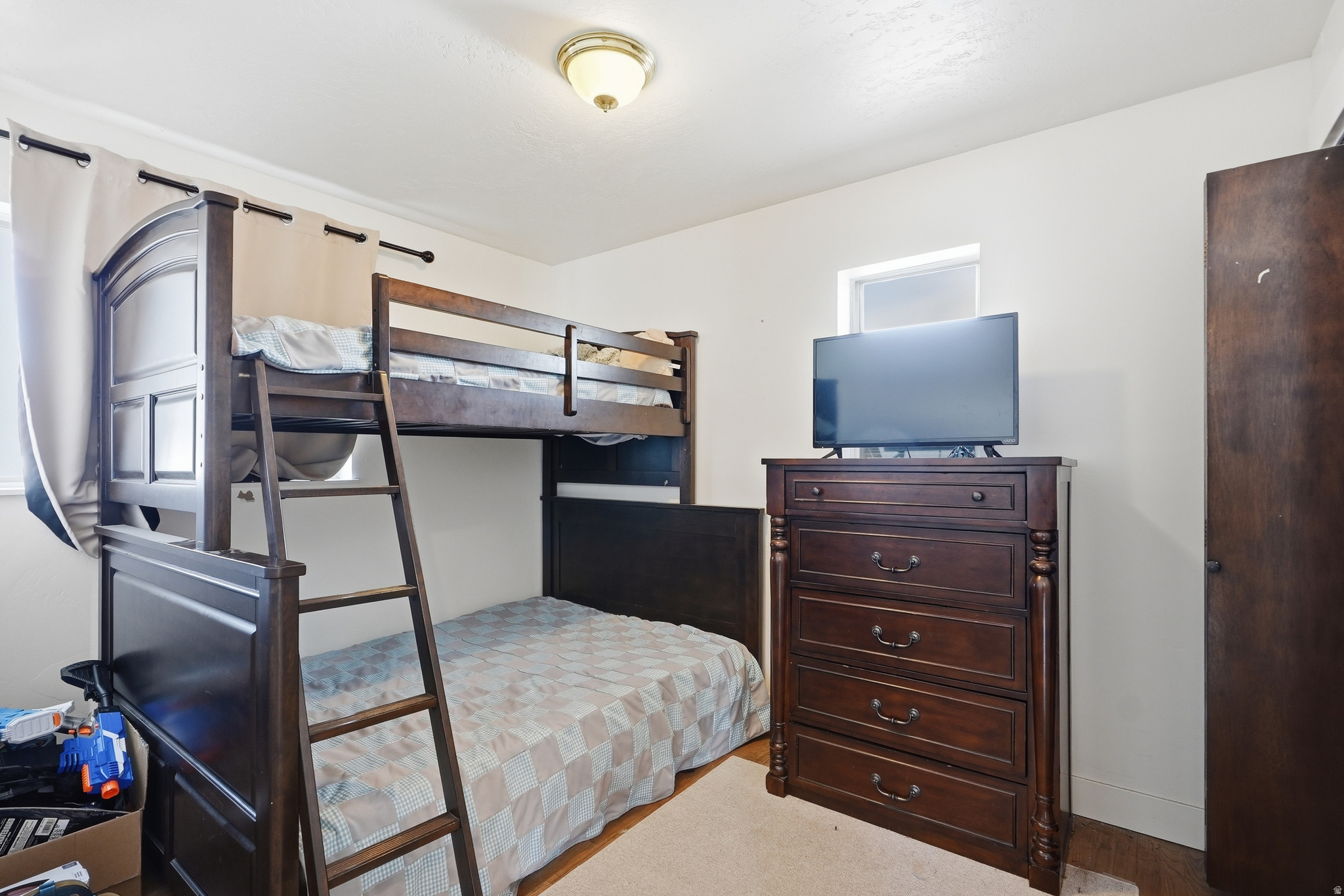 PIONEER SUB - Residential