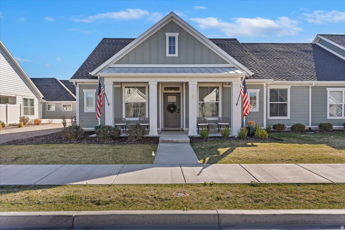 BLUFF VIEW PHASE 4 - Residential