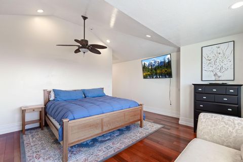 Tiny photo for 2921 E MELANIE LN S, Ogden, UT 84403 (MLS # 2133312)