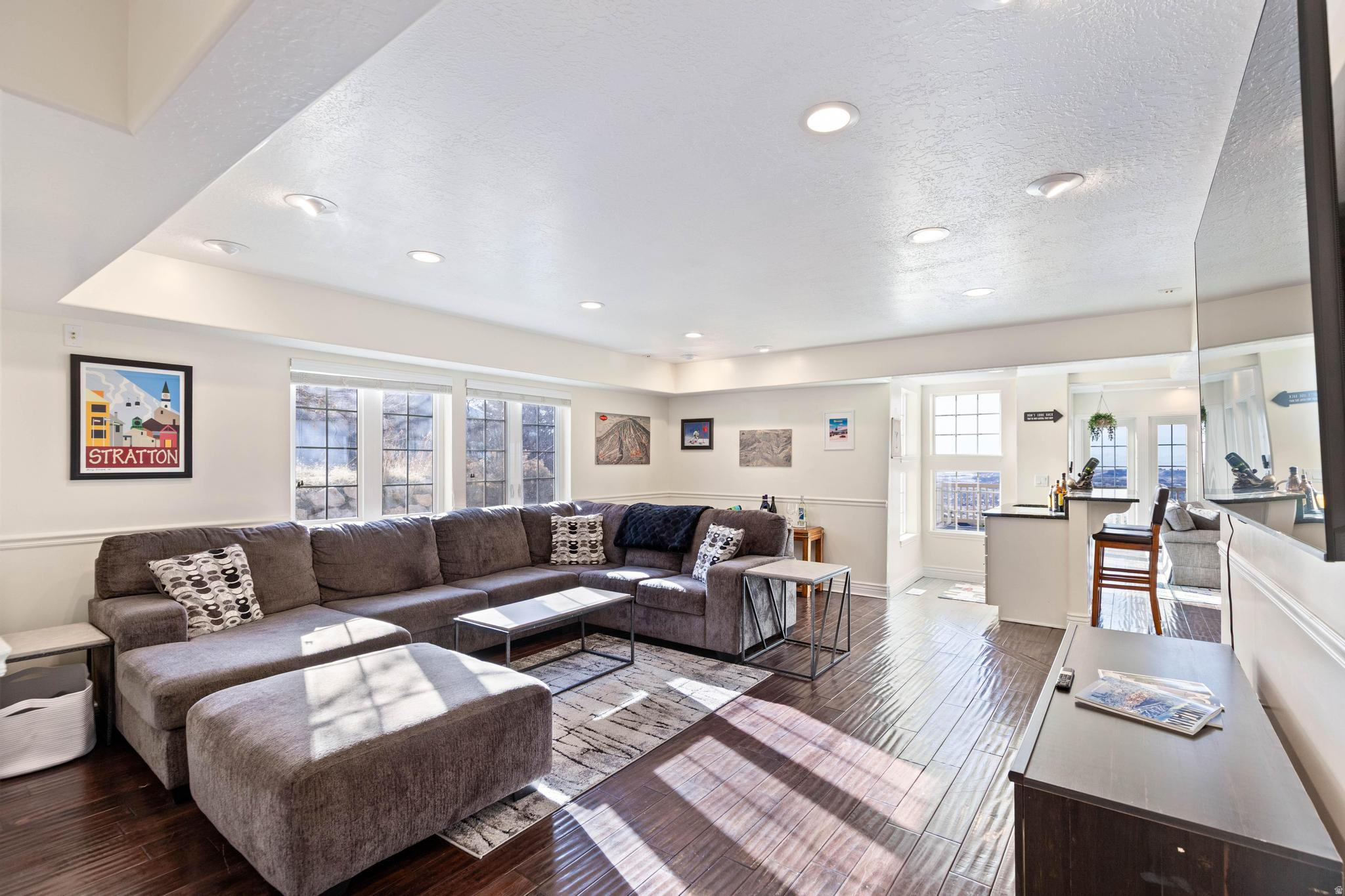 CALAIS - Residential