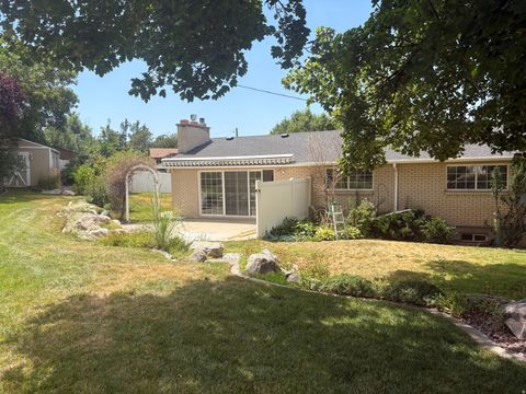 Tiny photo for 81 S 700 E, Bountiful, UT 84010 (MLS # 2173310)