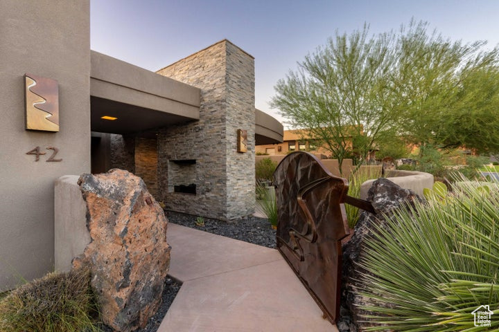 THE RESERVE AT ENTRADA - Residential