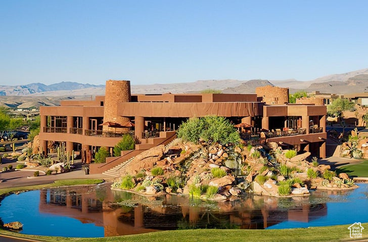 THE RESERVE AT ENTRADA - Residential