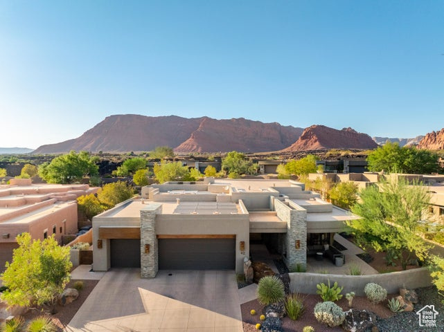 THE RESERVE AT ENTRADA - Residential