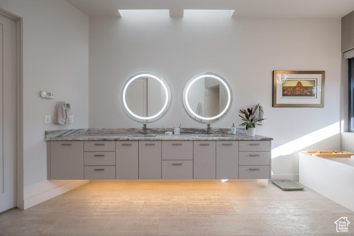 THE RESERVE AT ENTRADA - Residential