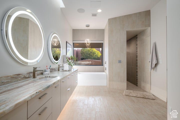 THE RESERVE AT ENTRADA - Residential