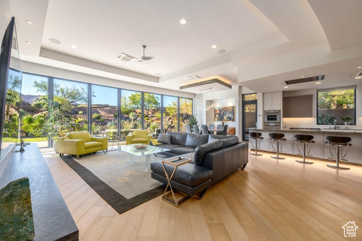 THE RESERVE AT ENTRADA - Residential