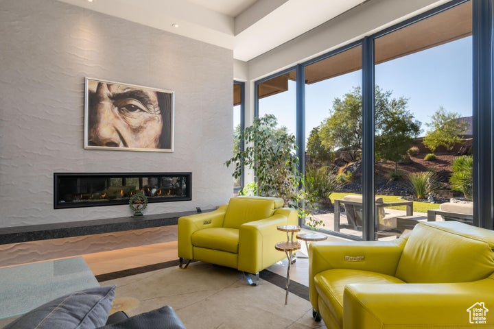 THE RESERVE AT ENTRADA - Residential