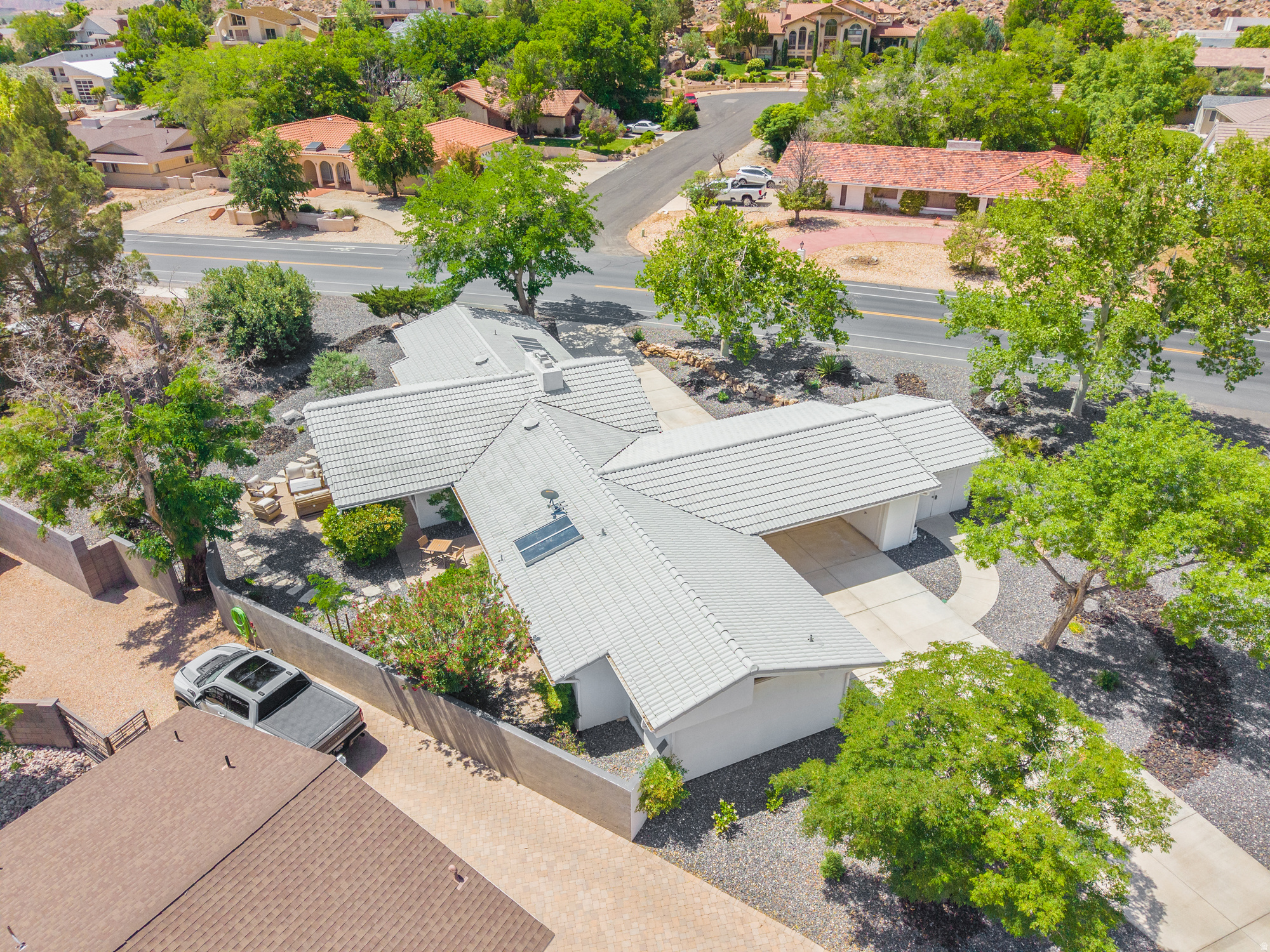 BLOOMINGTON COUNTRY CLUB - Residential