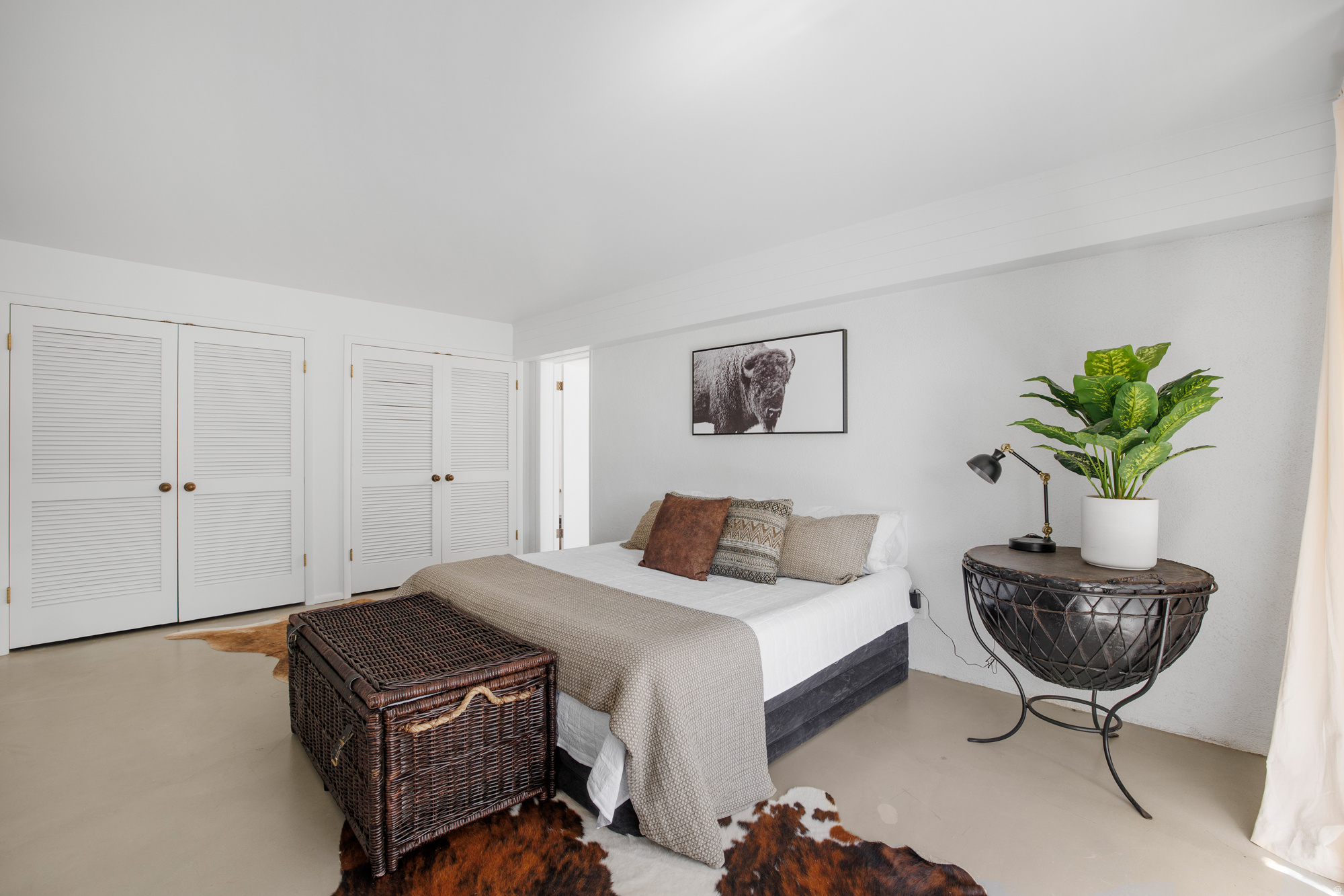 BLOOMINGTON COUNTRY CLUB - Residential