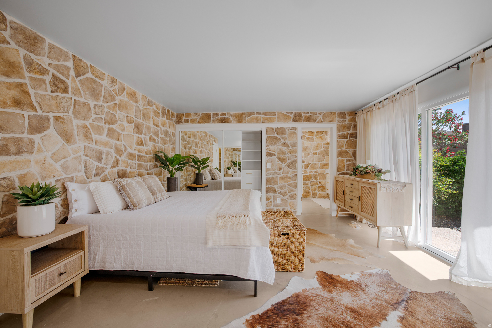 BLOOMINGTON COUNTRY CLUB - Residential