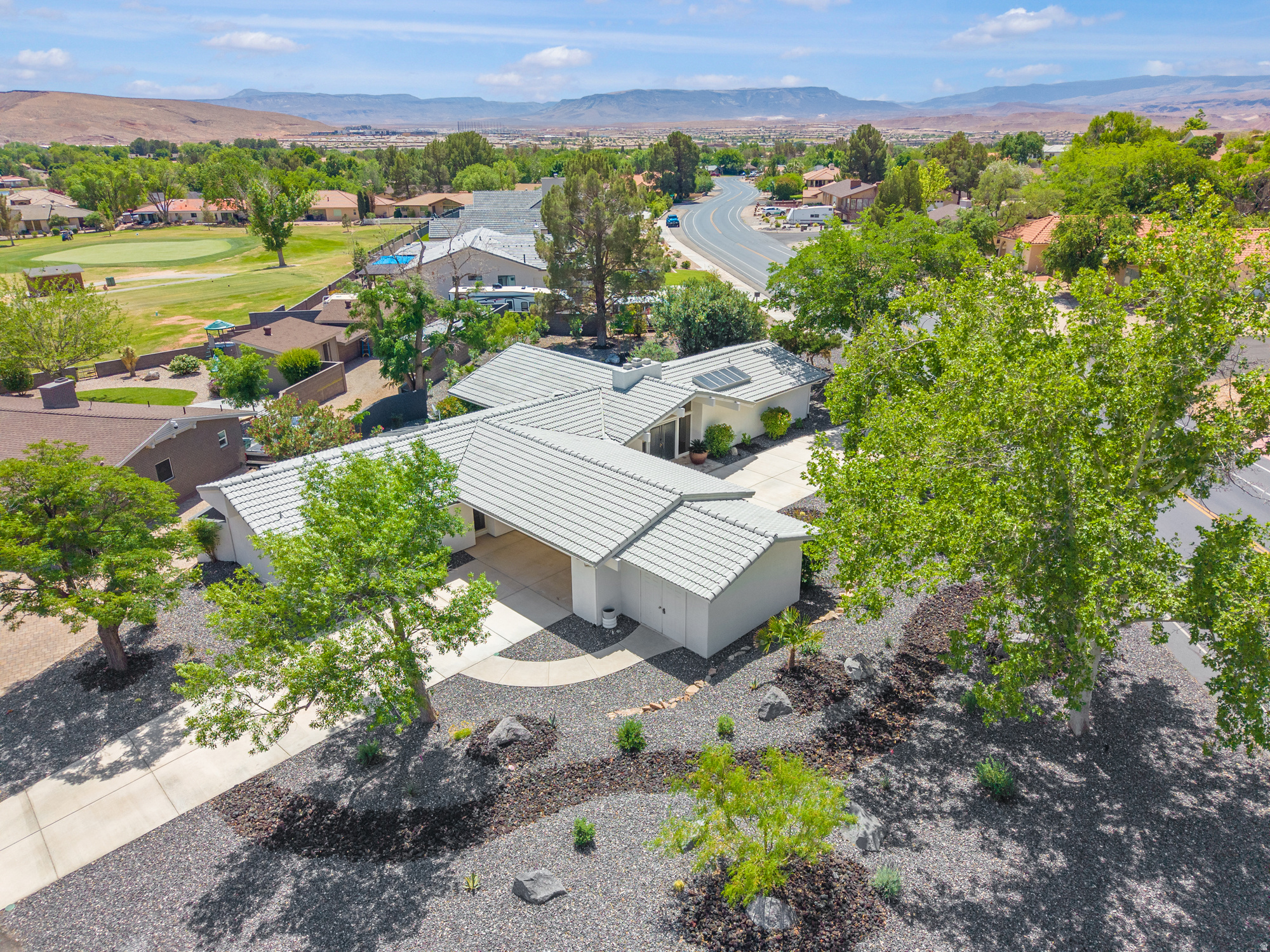 BLOOMINGTON COUNTRY CLUB - Residential