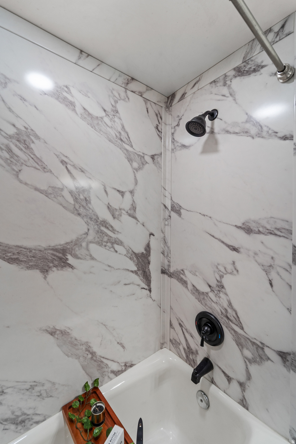 OAKRIDGE VILLIAGE - Residential