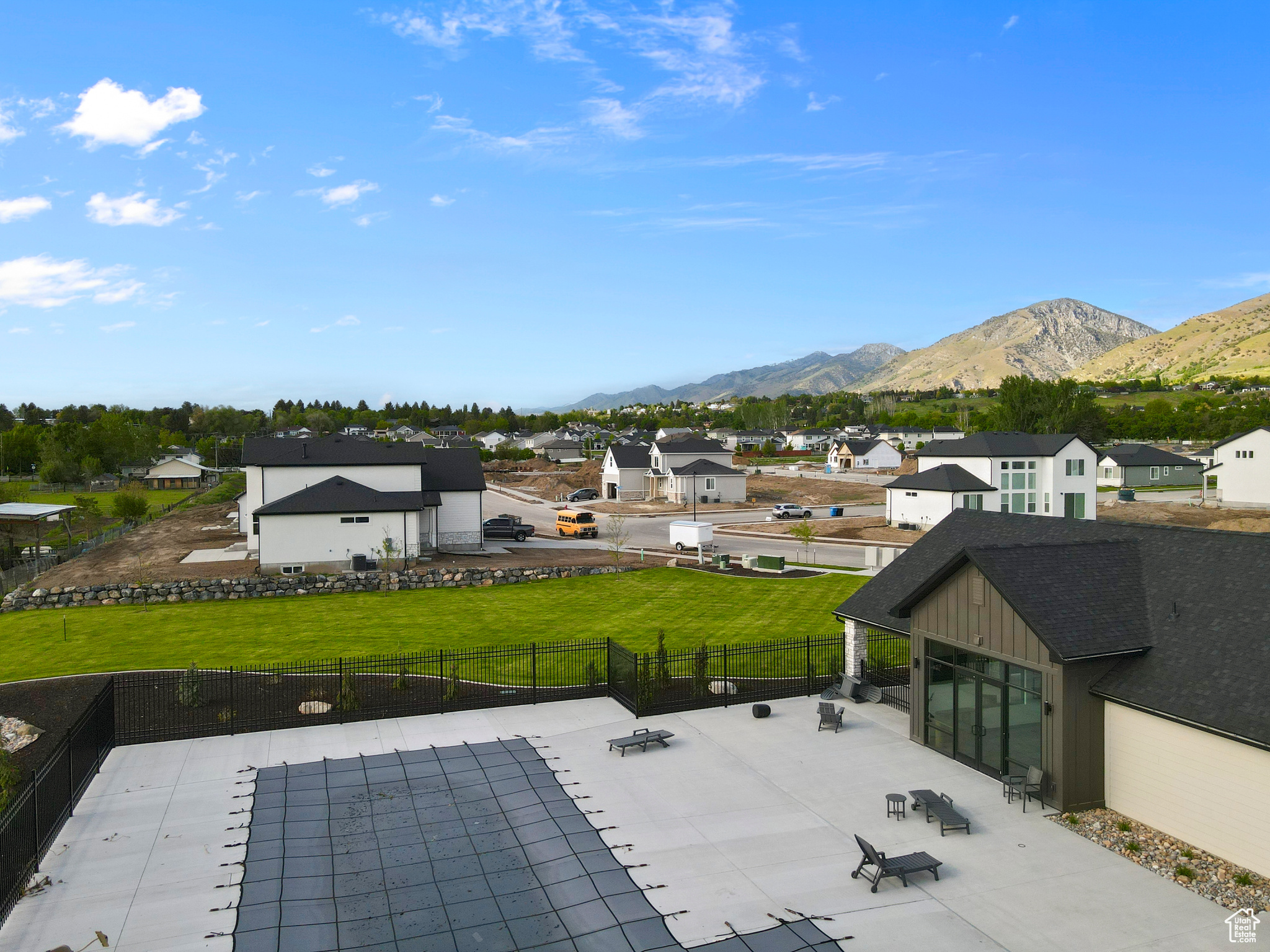 VINEYARD - Residential