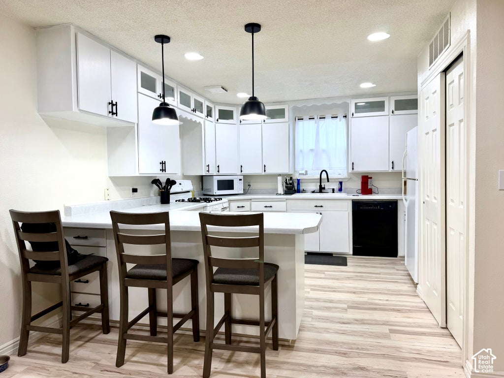 Photo of 470 N 400 E, Roosevelt, UT 84066 (MLS # 2187870)
