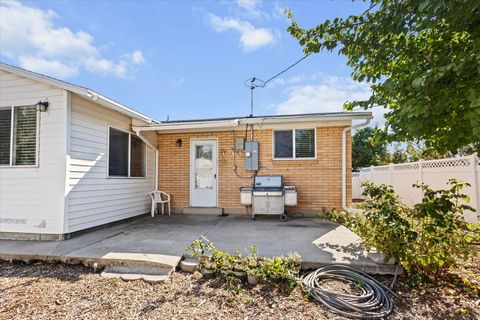 Tiny photo for 215 CAROL WAY, Midvale, UT 84047 (MLS # 2149971)
