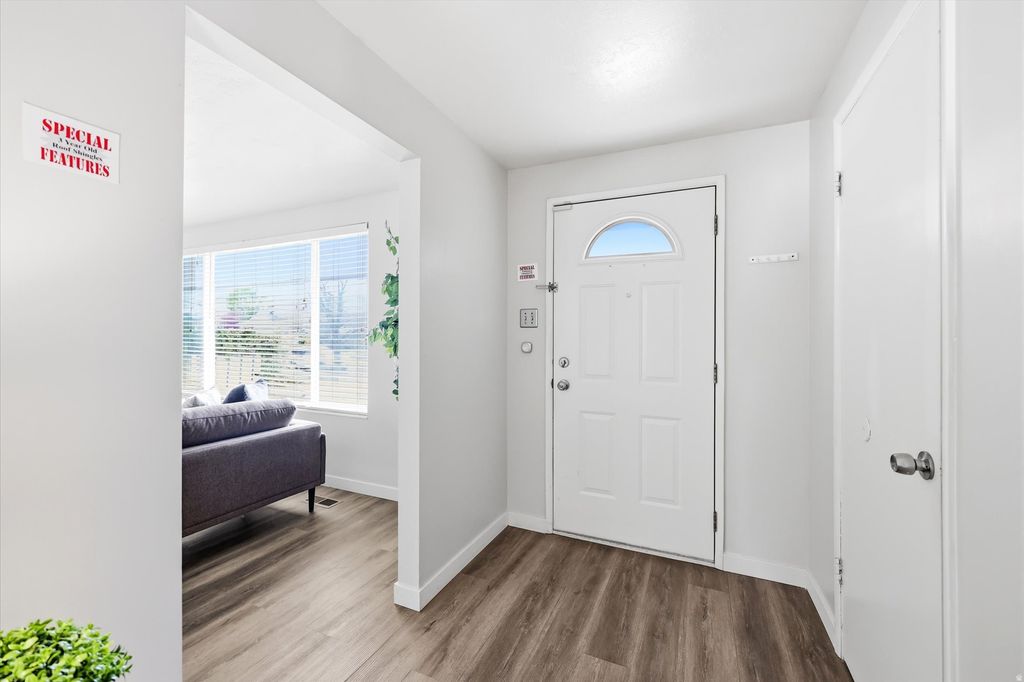 Photo of 215 CAROL WAY, Midvale, UT 84047 (MLS # 2149971)