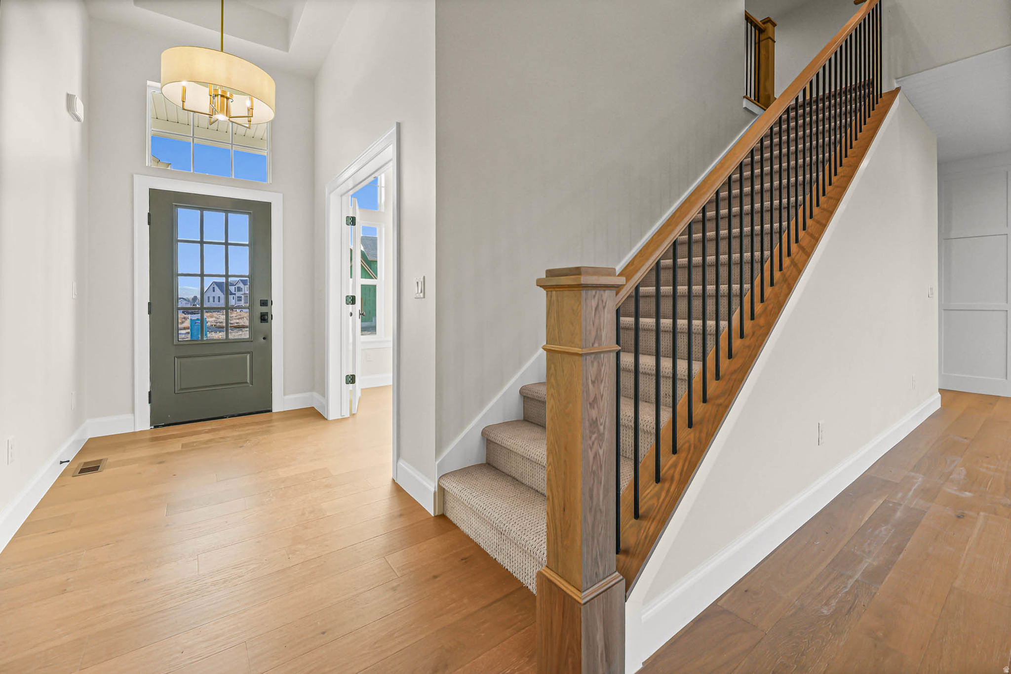 PIONEER HEIGHTS - Residential