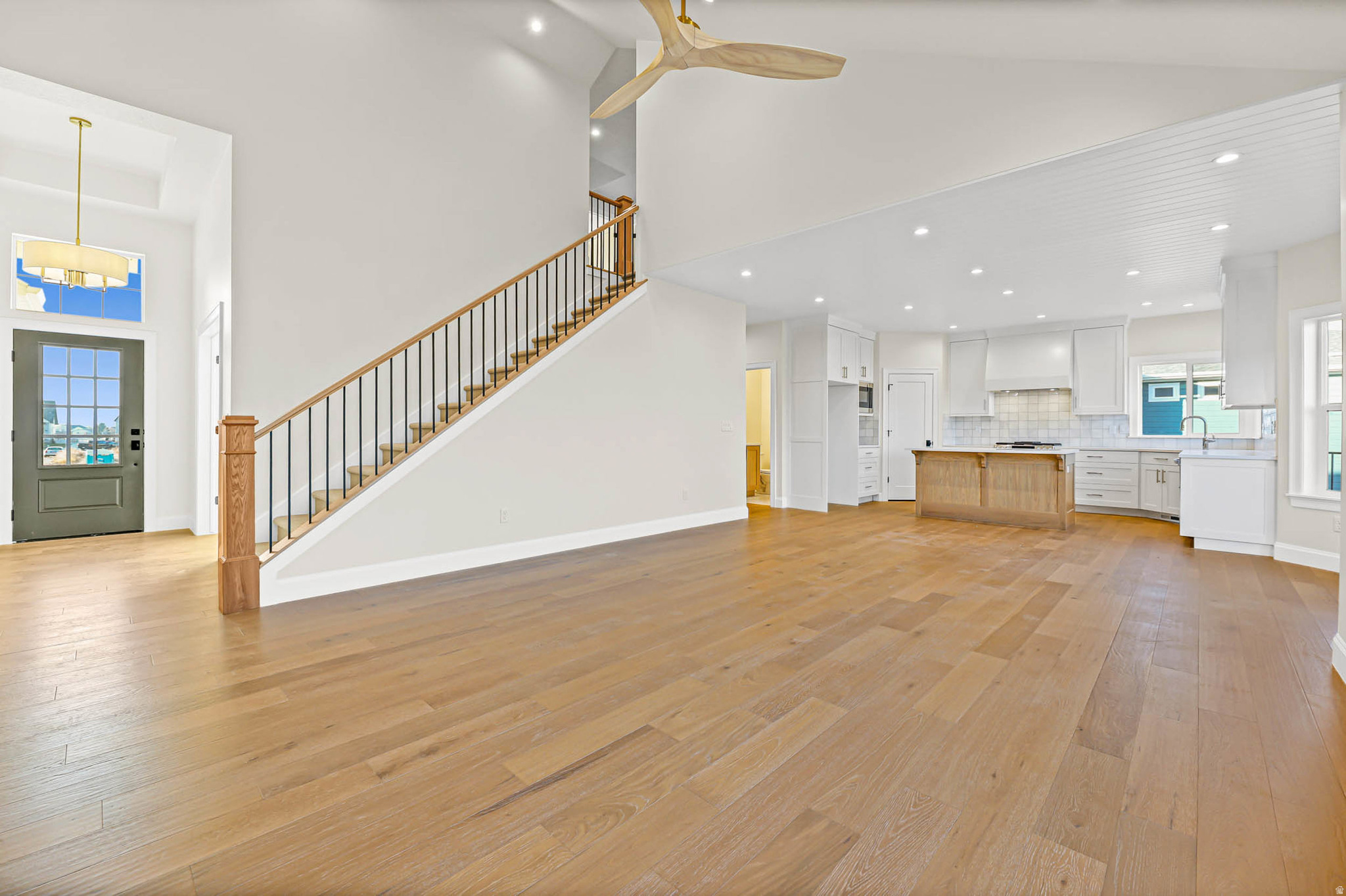 PIONEER HEIGHTS - Residential