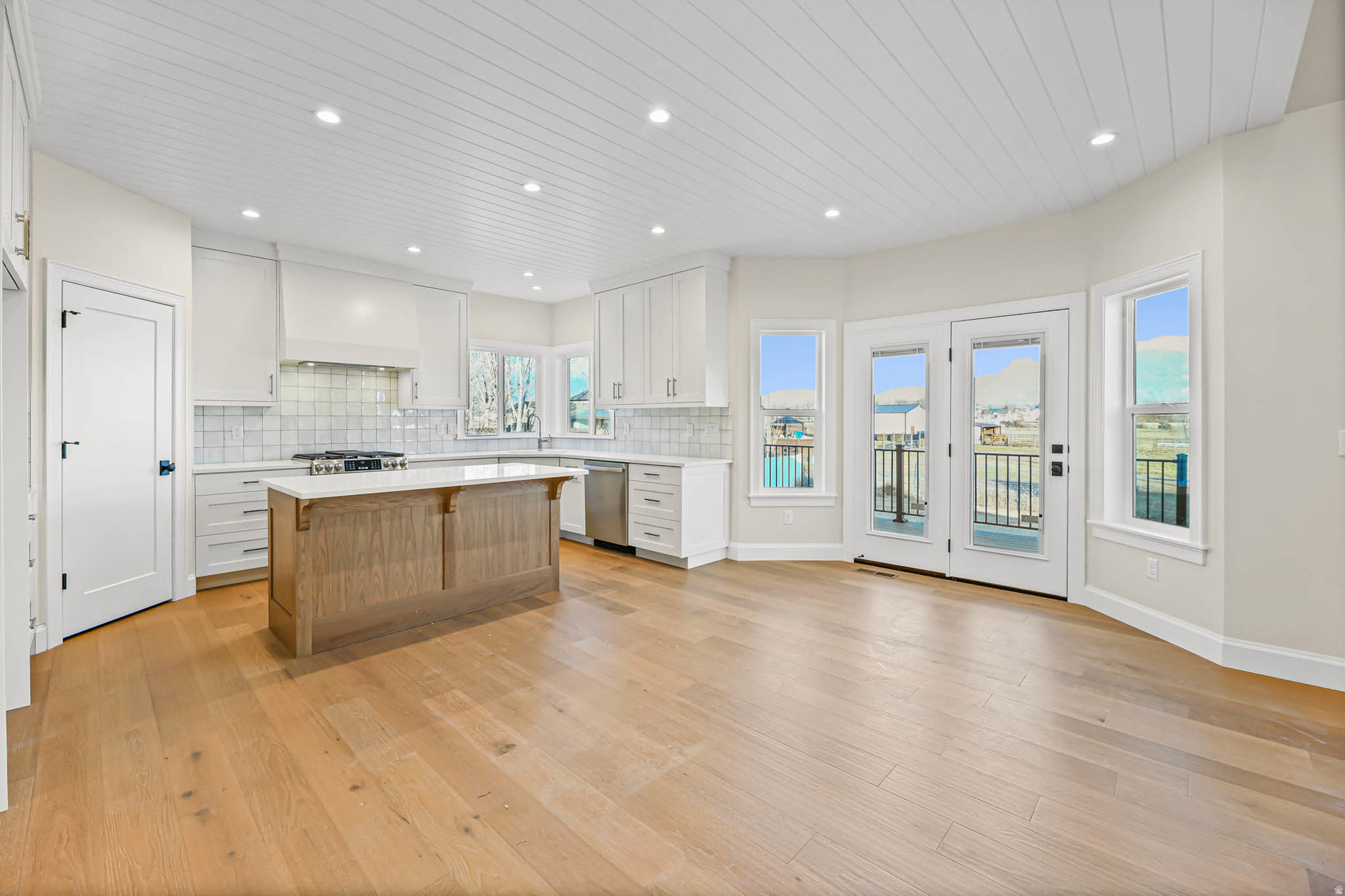 PIONEER HEIGHTS - Residential