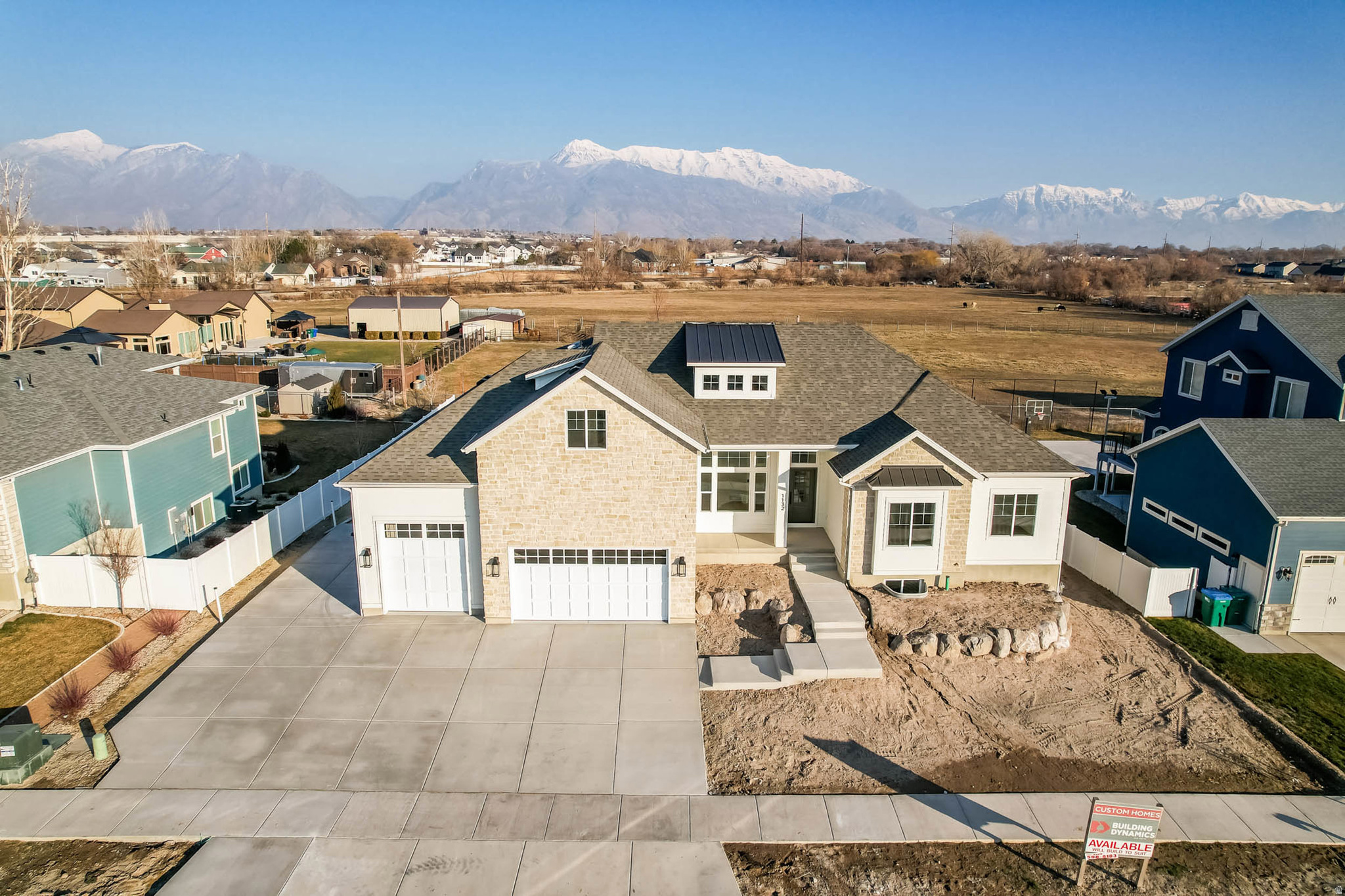 PIONEER HEIGHTS - Residential