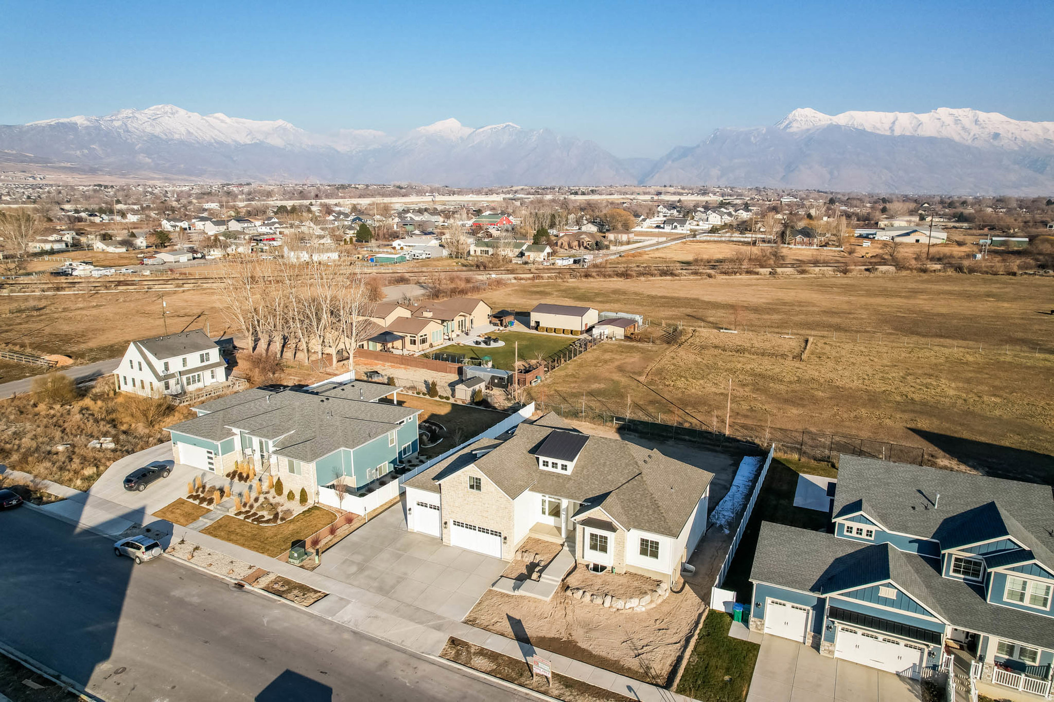 PIONEER HEIGHTS - Residential