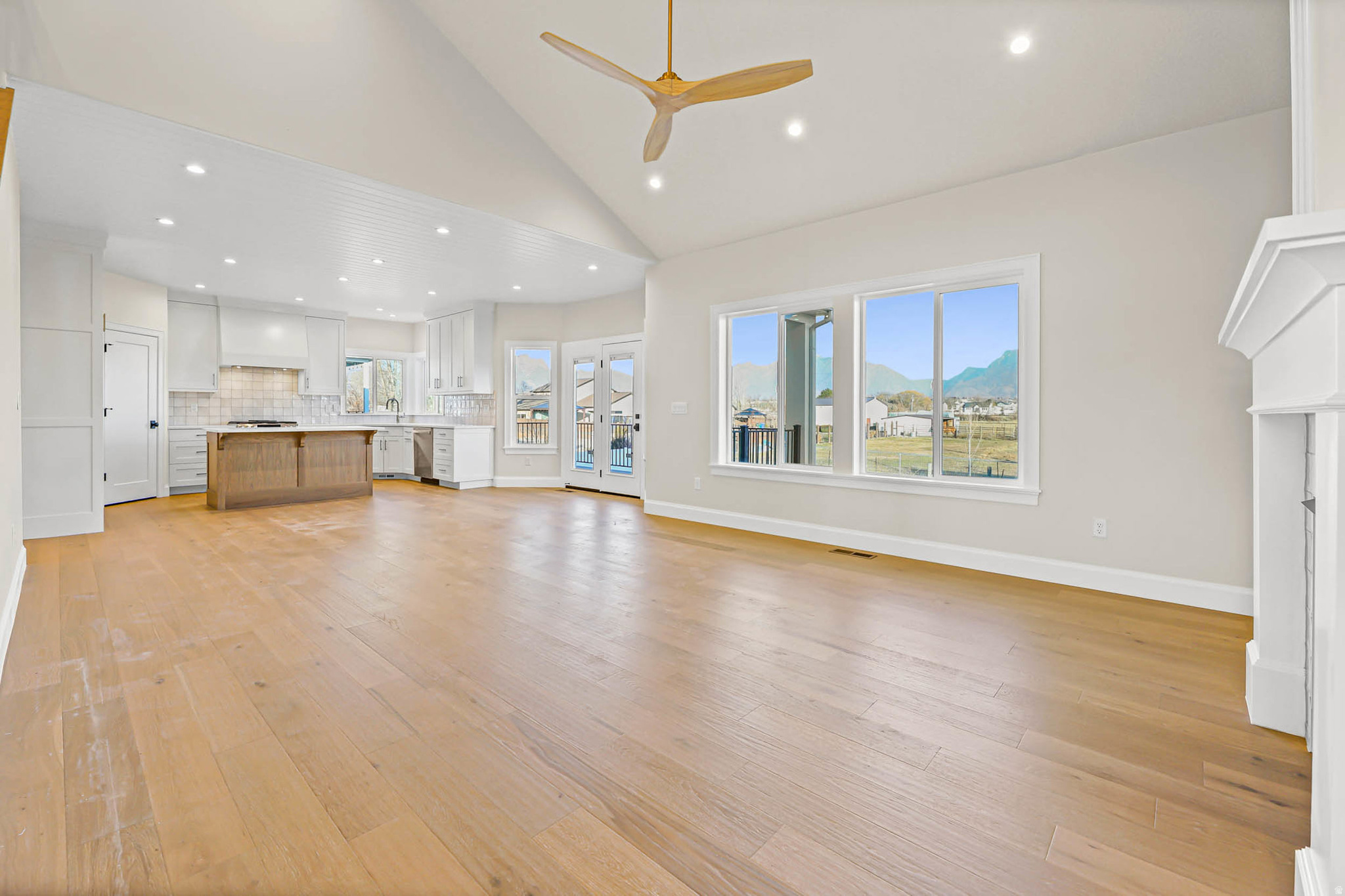 PIONEER HEIGHTS - Residential