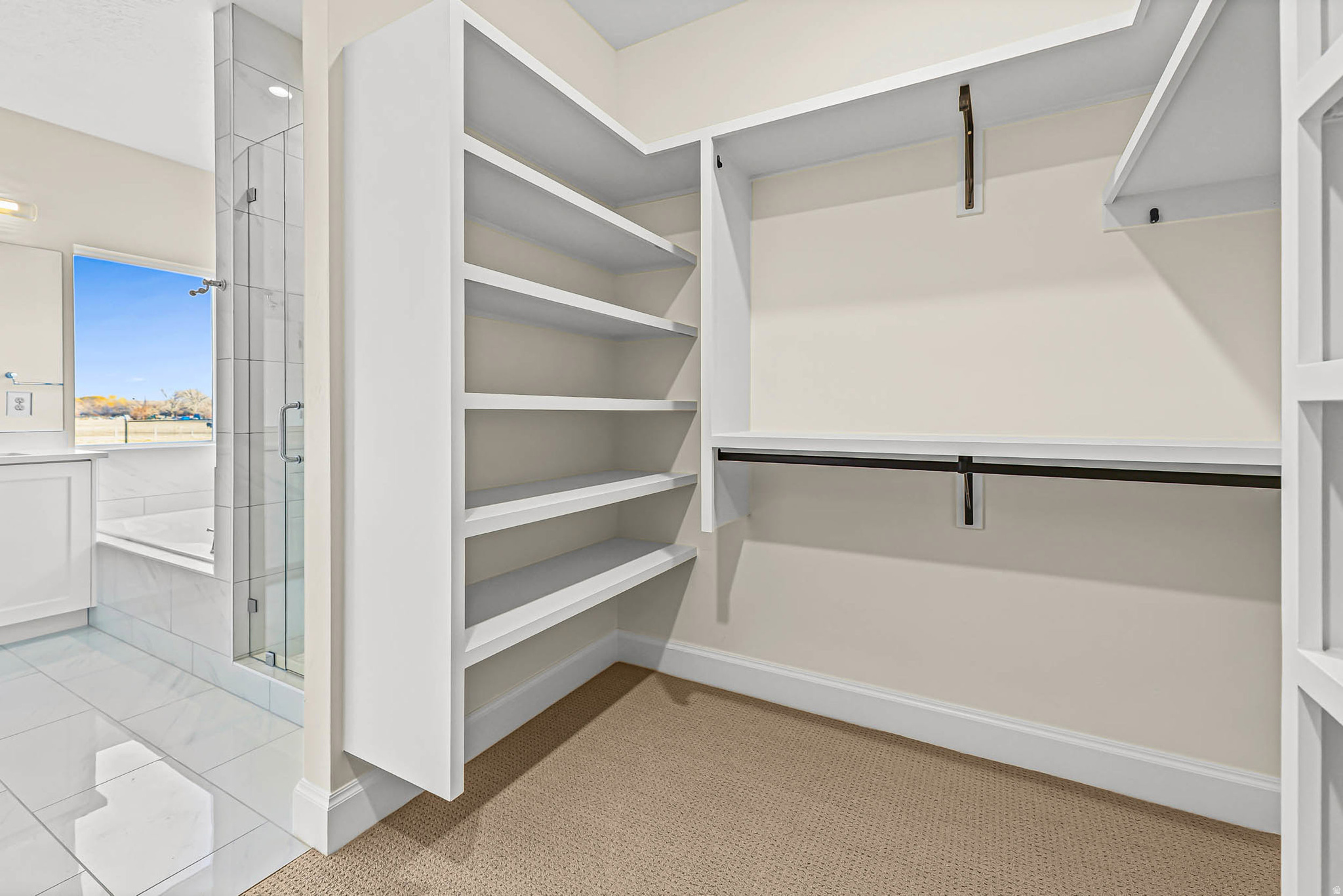 PIONEER HEIGHTS - Residential