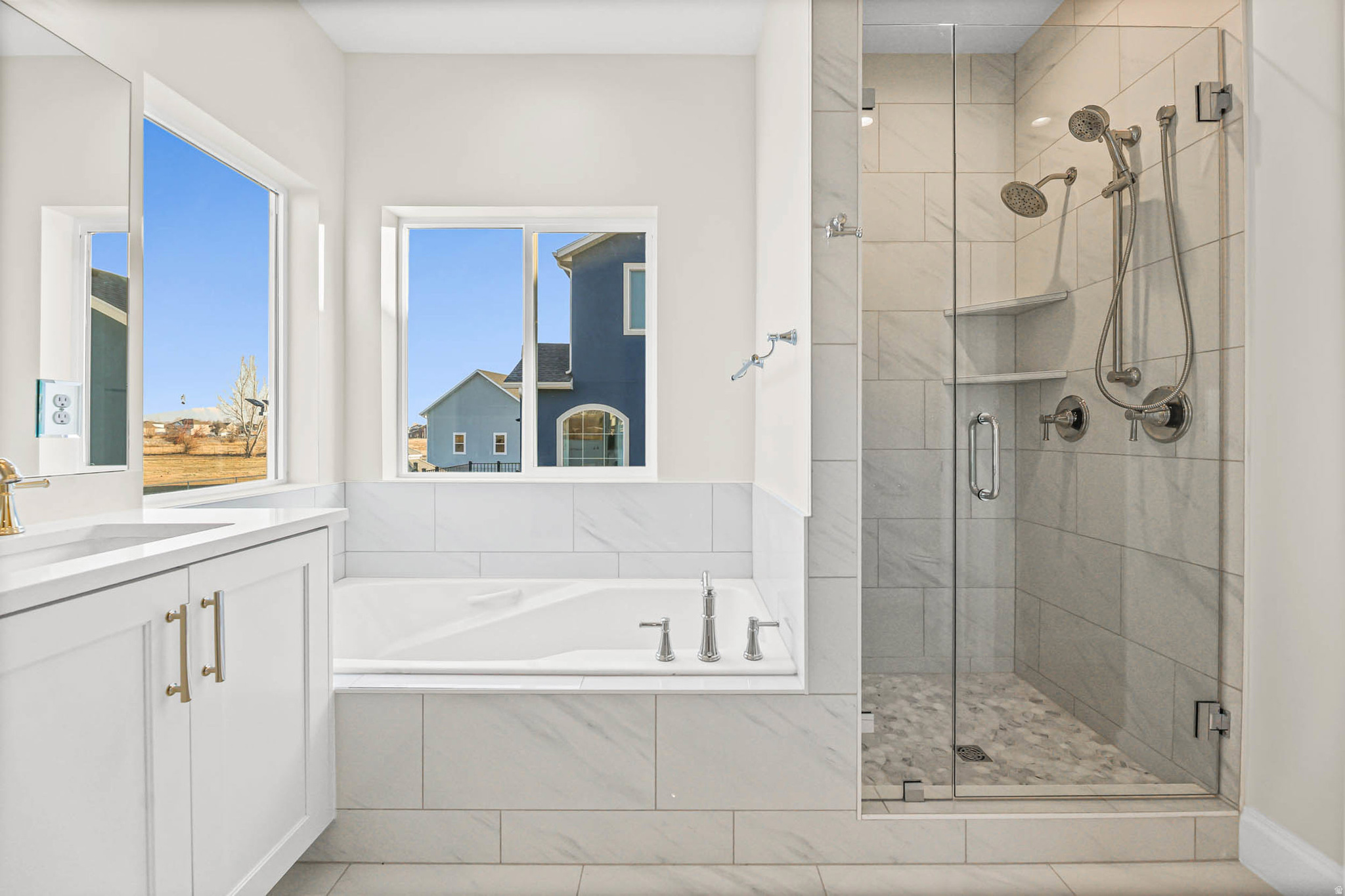 PIONEER HEIGHTS - Residential