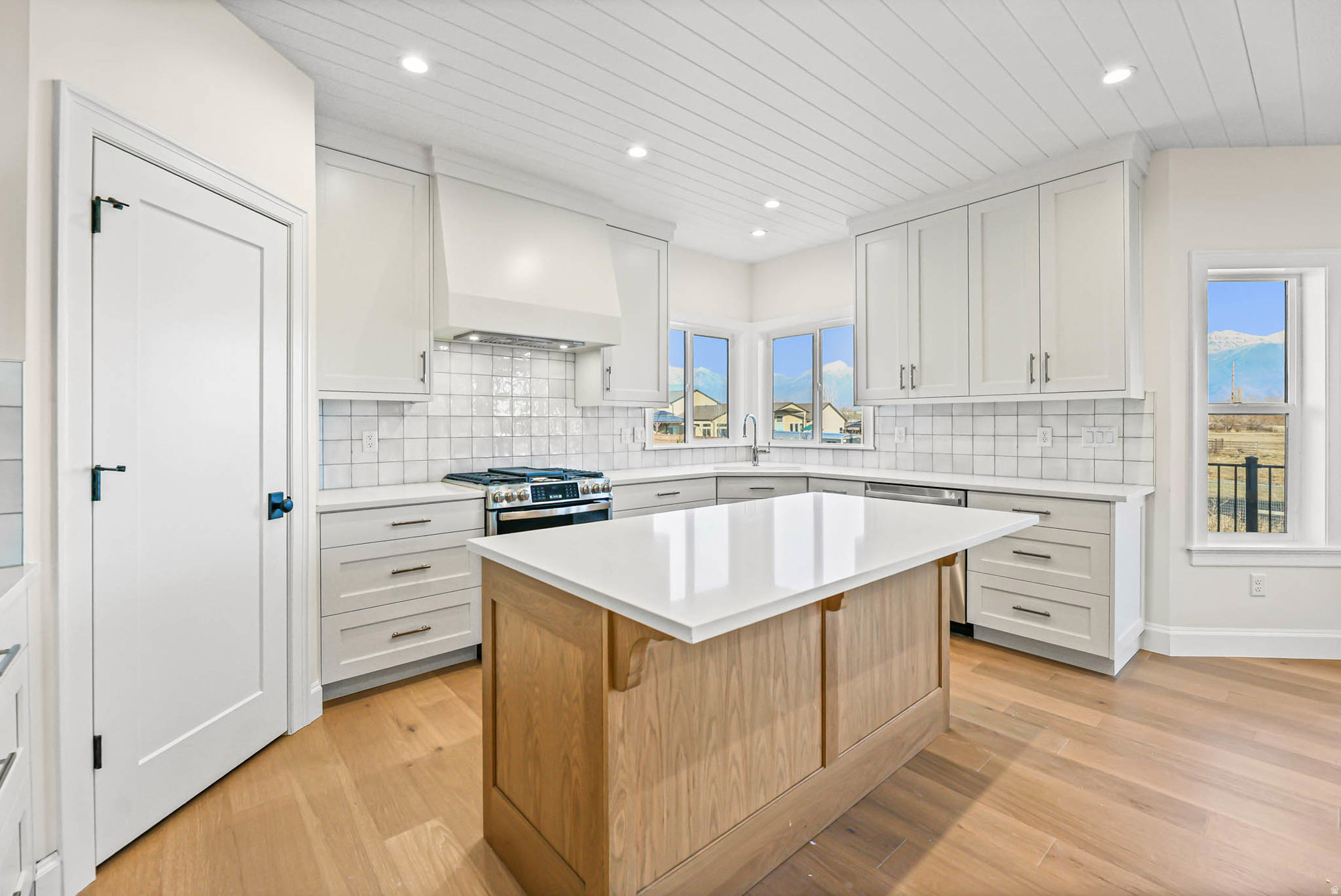 PIONEER HEIGHTS - Residential