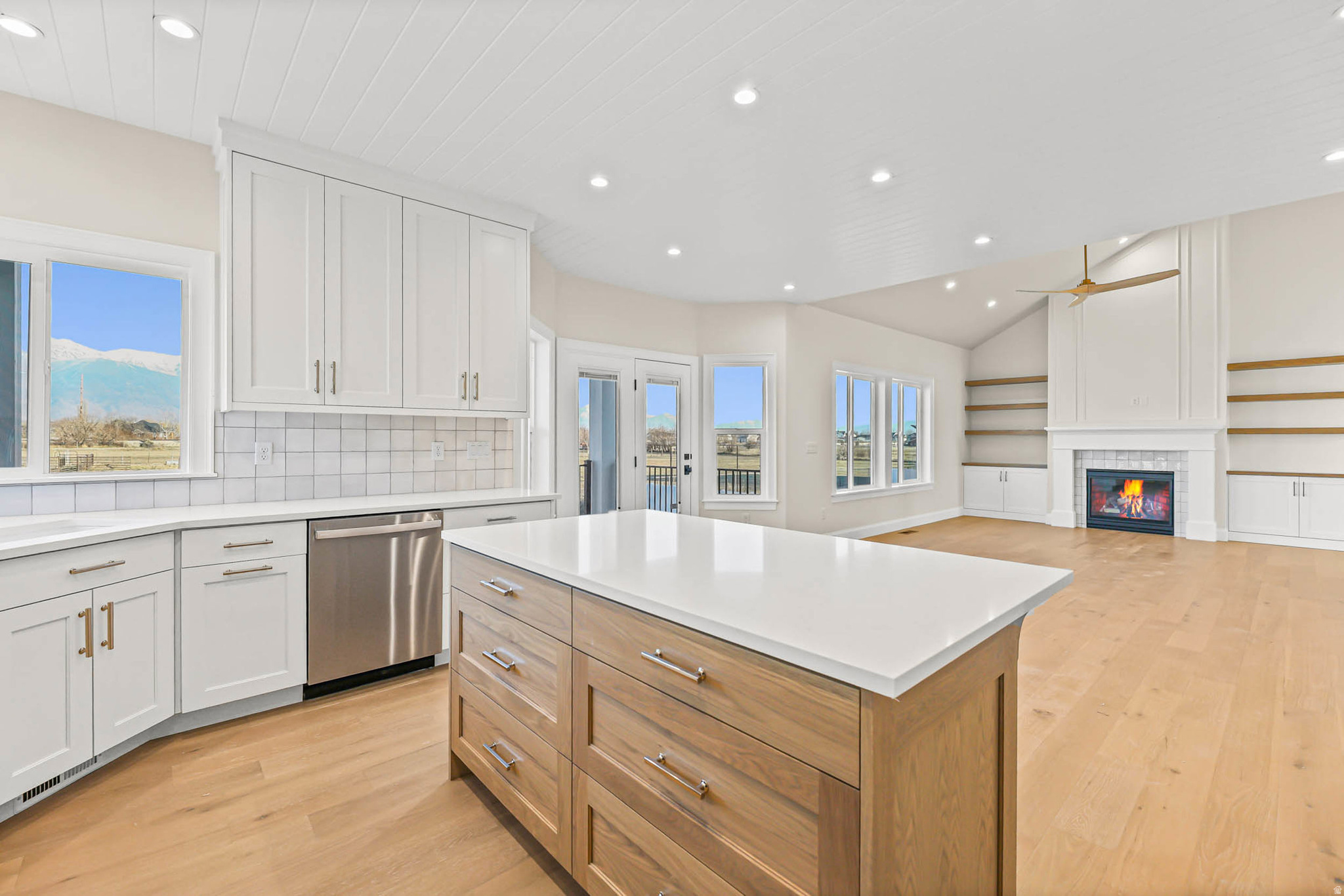 PIONEER HEIGHTS - Residential