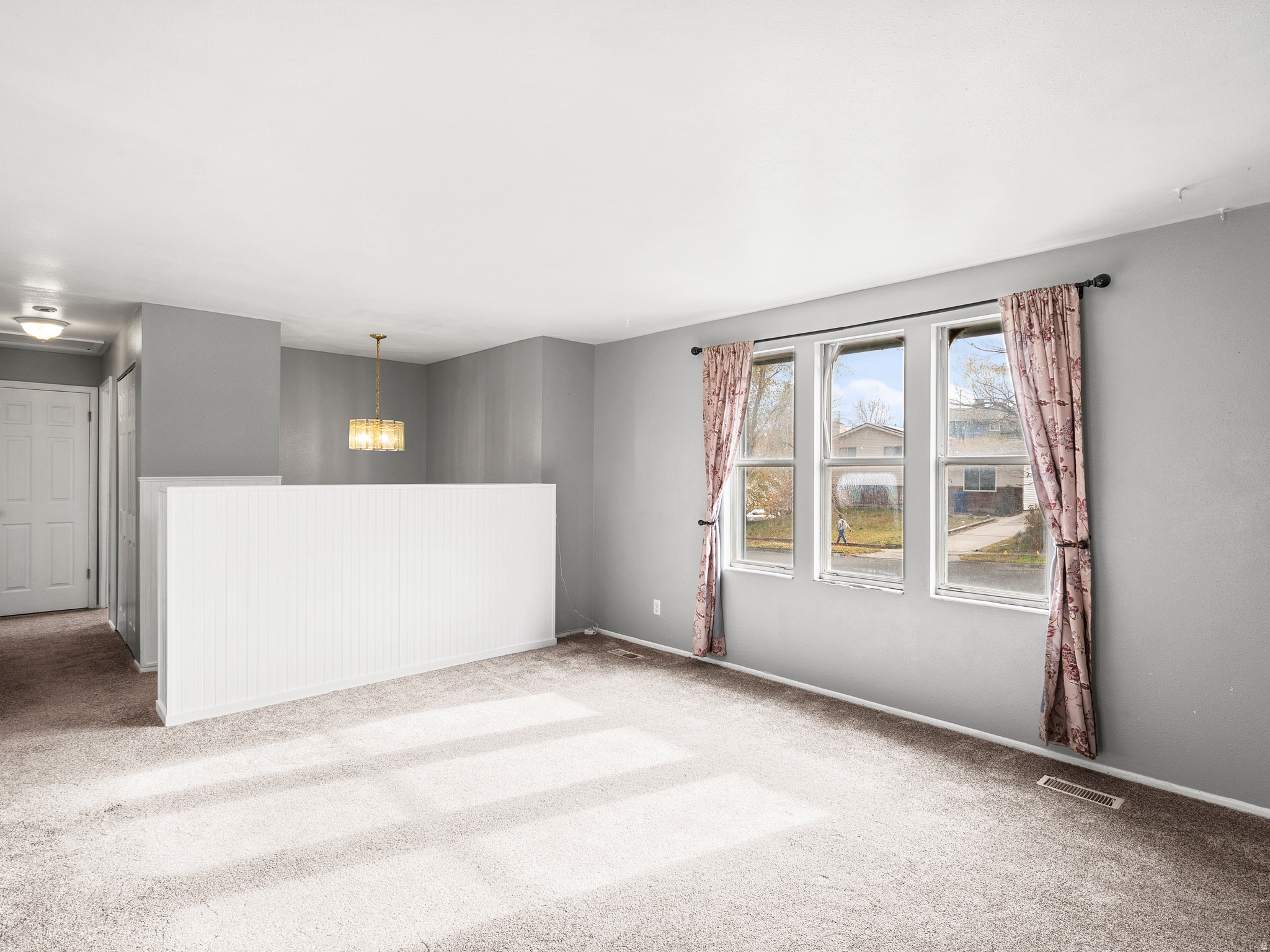 WESTVIEW TER - Residential