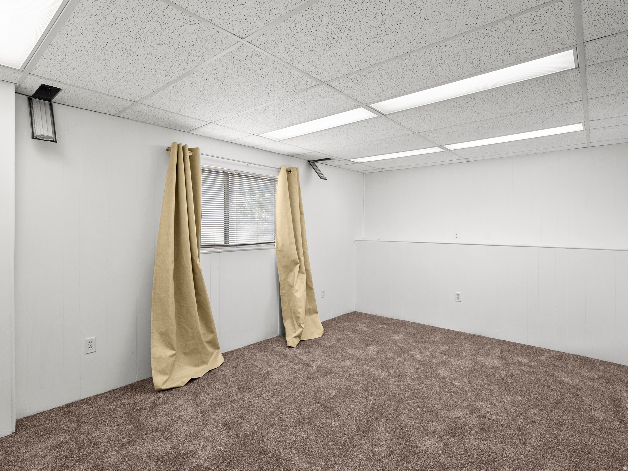 WESTVIEW TER - Residential