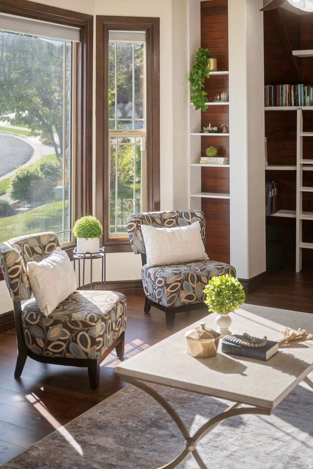 DRY CREEK BENCH - Residential
