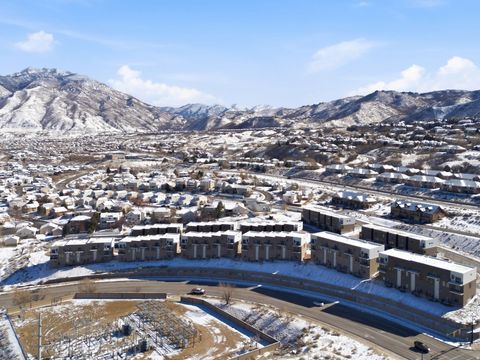 Tiny photo for 14412 S CHAMP CV E, Draper, UT 84020 (MLS # 2138489)