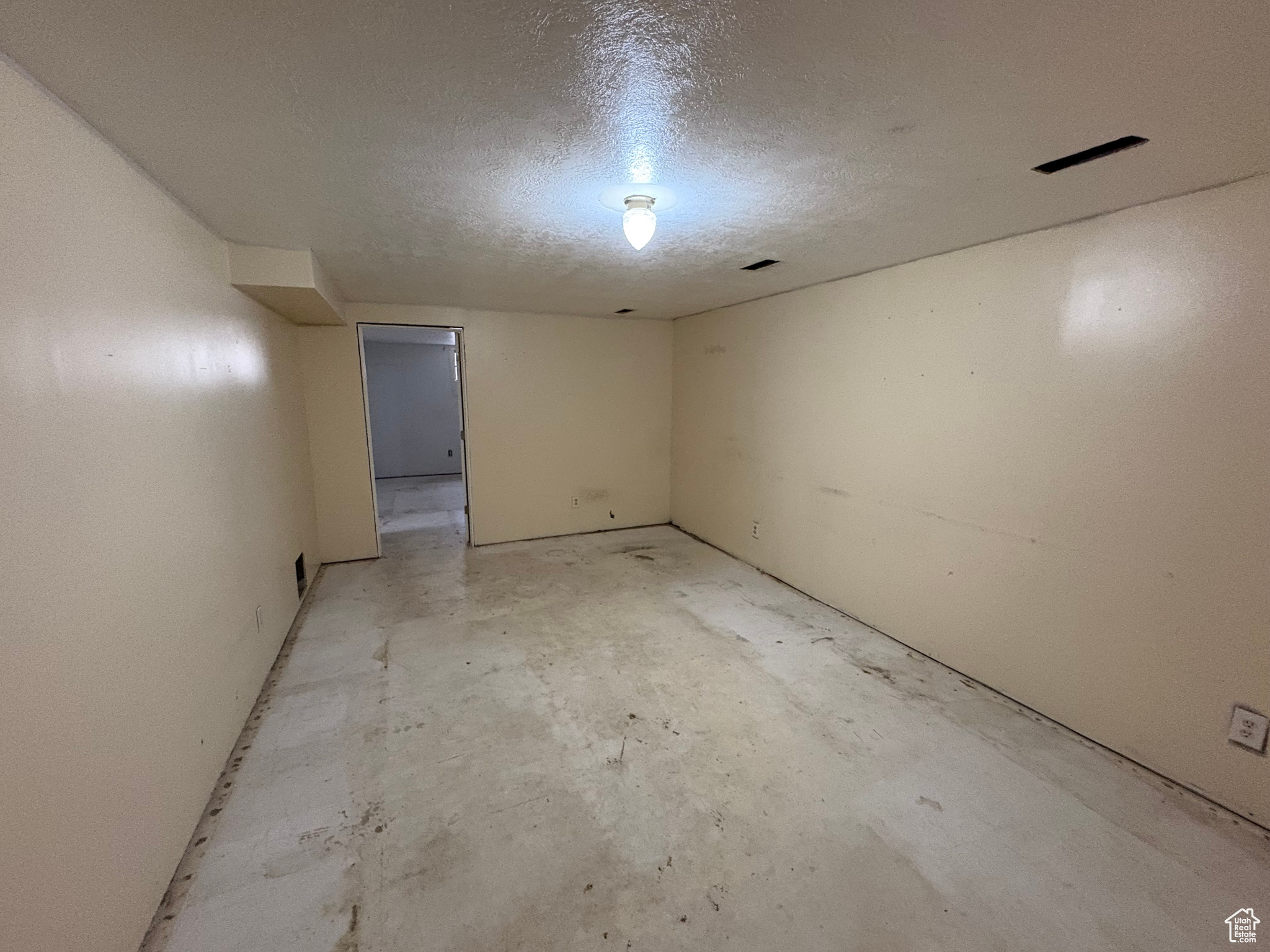 MIDVALLEY MA - Residential