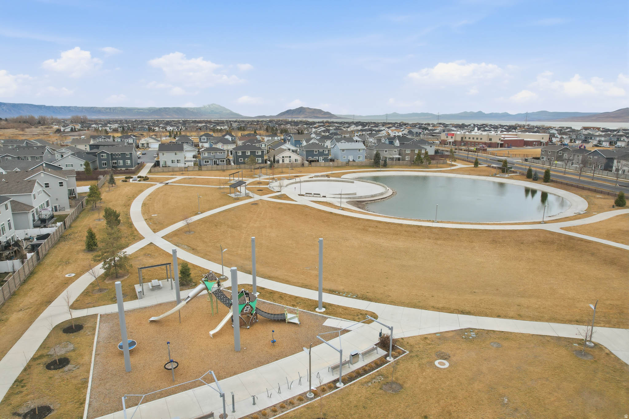 THE PRESERVE AT WATERS EDGE CONDOS - Residential