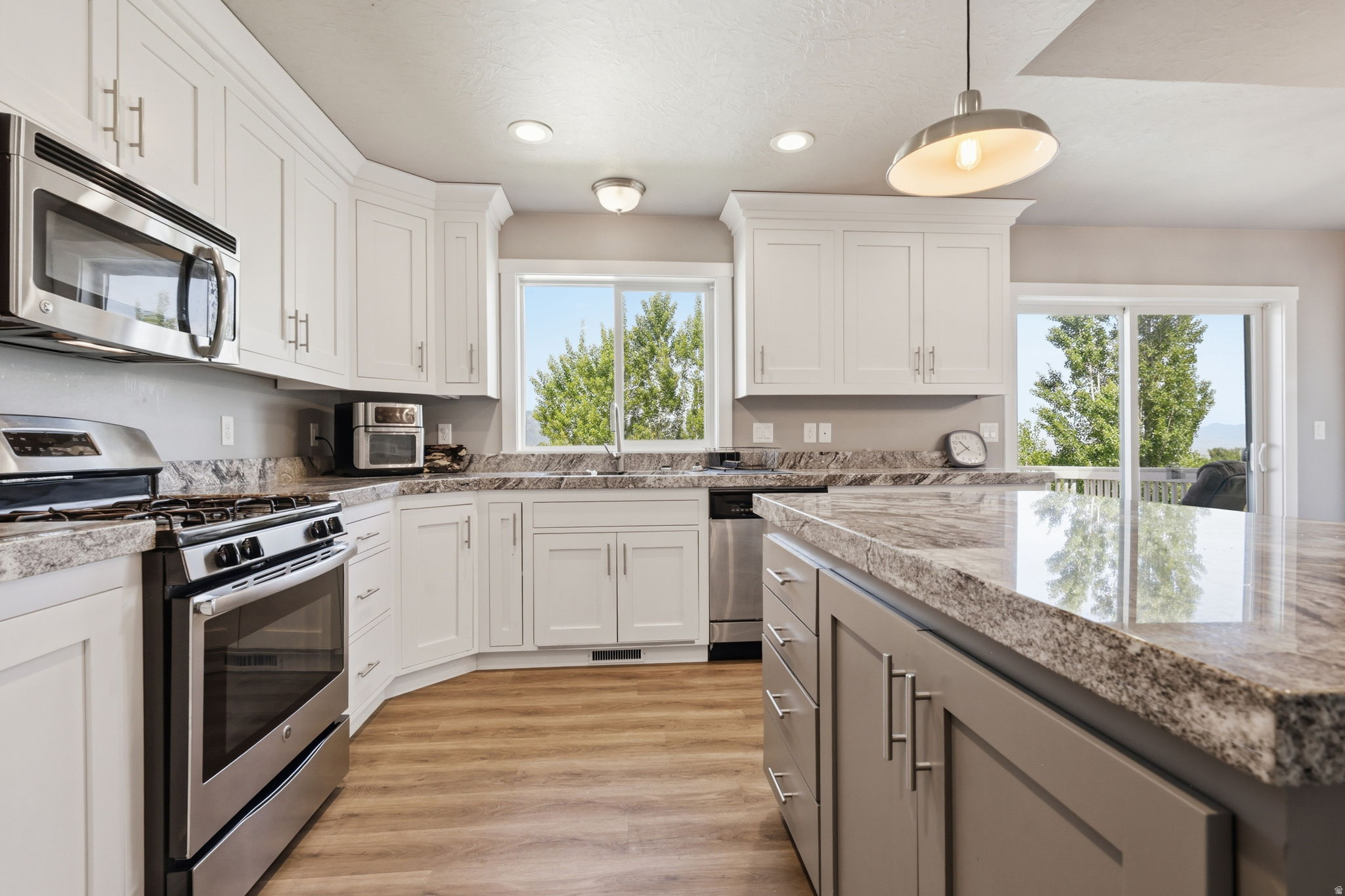HILLCREST SUBDIVISION PH 3 - Residential