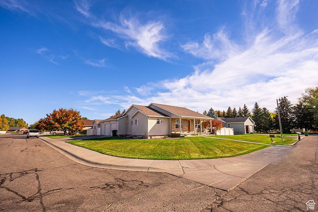 Photo of 100 CENTENNIAL ST, Blackfoot, ID 83221 (MLS # 2119383)