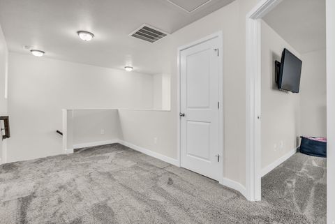 Tiny photo for 2811 S 2425 W, Syracuse, UT 84075 (MLS # 2128937)
