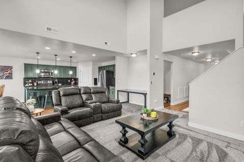 Tiny photo for 2811 S 2425 W, Syracuse, UT 84075 (MLS # 2128937)