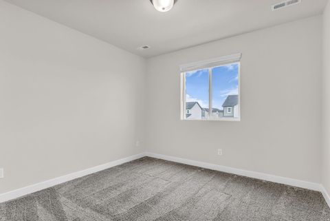 Tiny photo for 2811 S 2425 W, Syracuse, UT 84075 (MLS # 2128937)