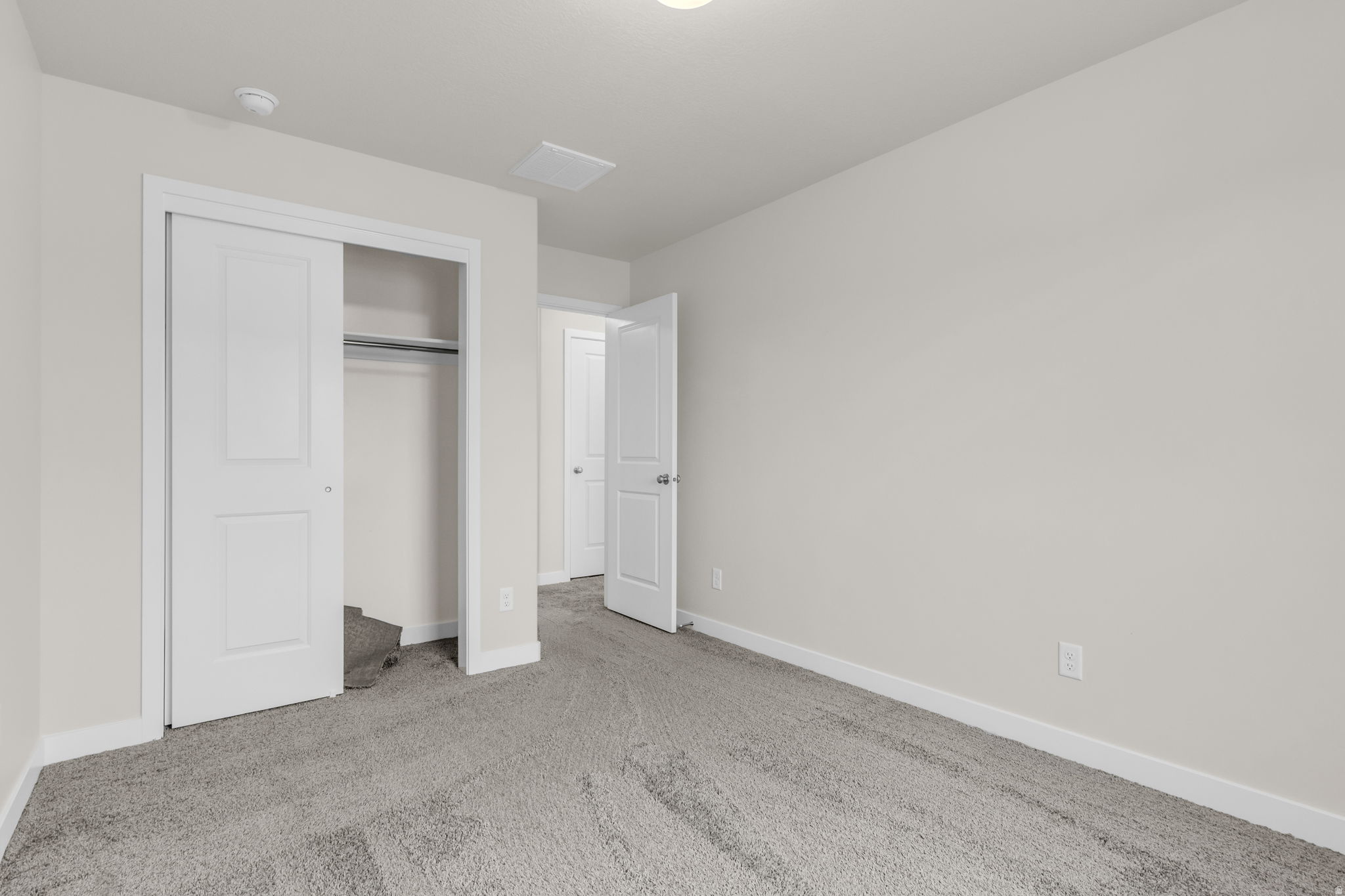 CREEKSIDE AT SHORELINE - Residential