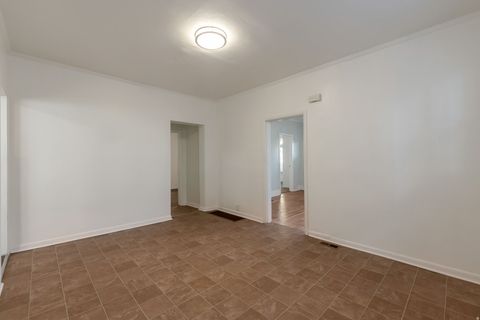 Tiny photo for 2252 S 900 E, Salt Lake City, UT 84106 (MLS # 2120887)